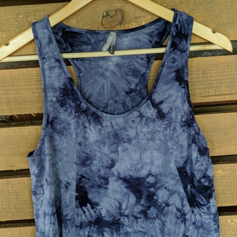 Tank top - Picture 3 of 4